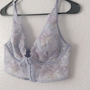 VICTORIA SECRET BRALETTE